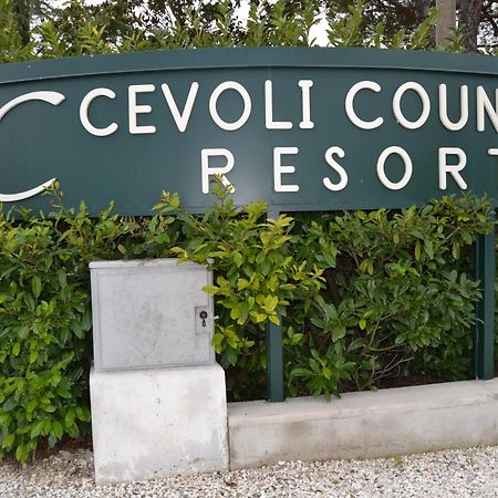Lari Cevoli Country Resort מראה חיצוני תמונה