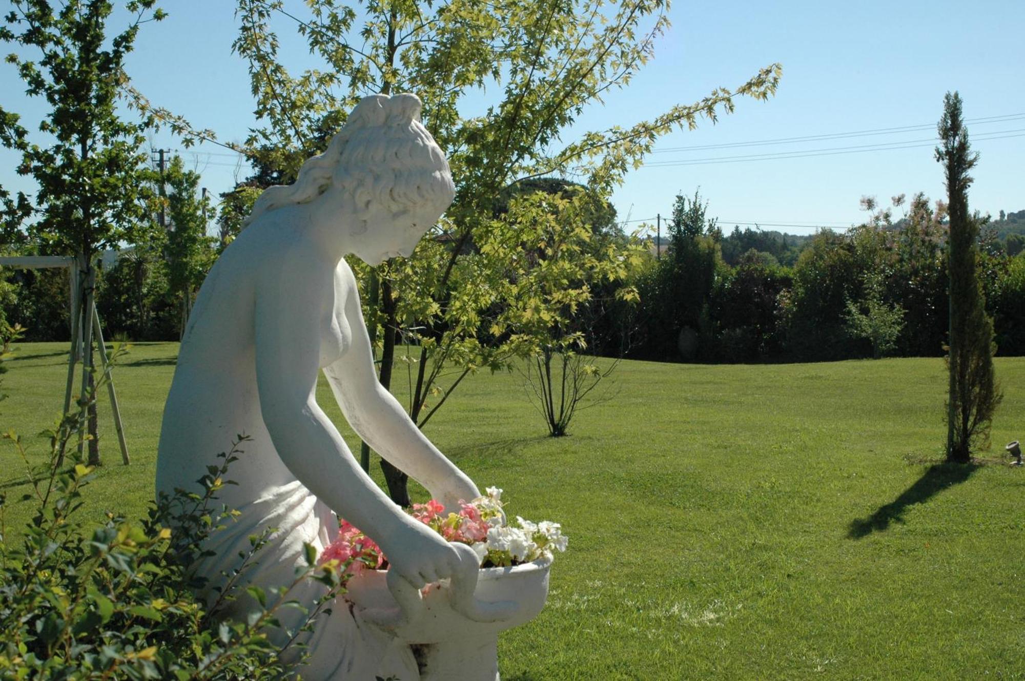 Lari Cevoli Country Resort מראה חיצוני תמונה